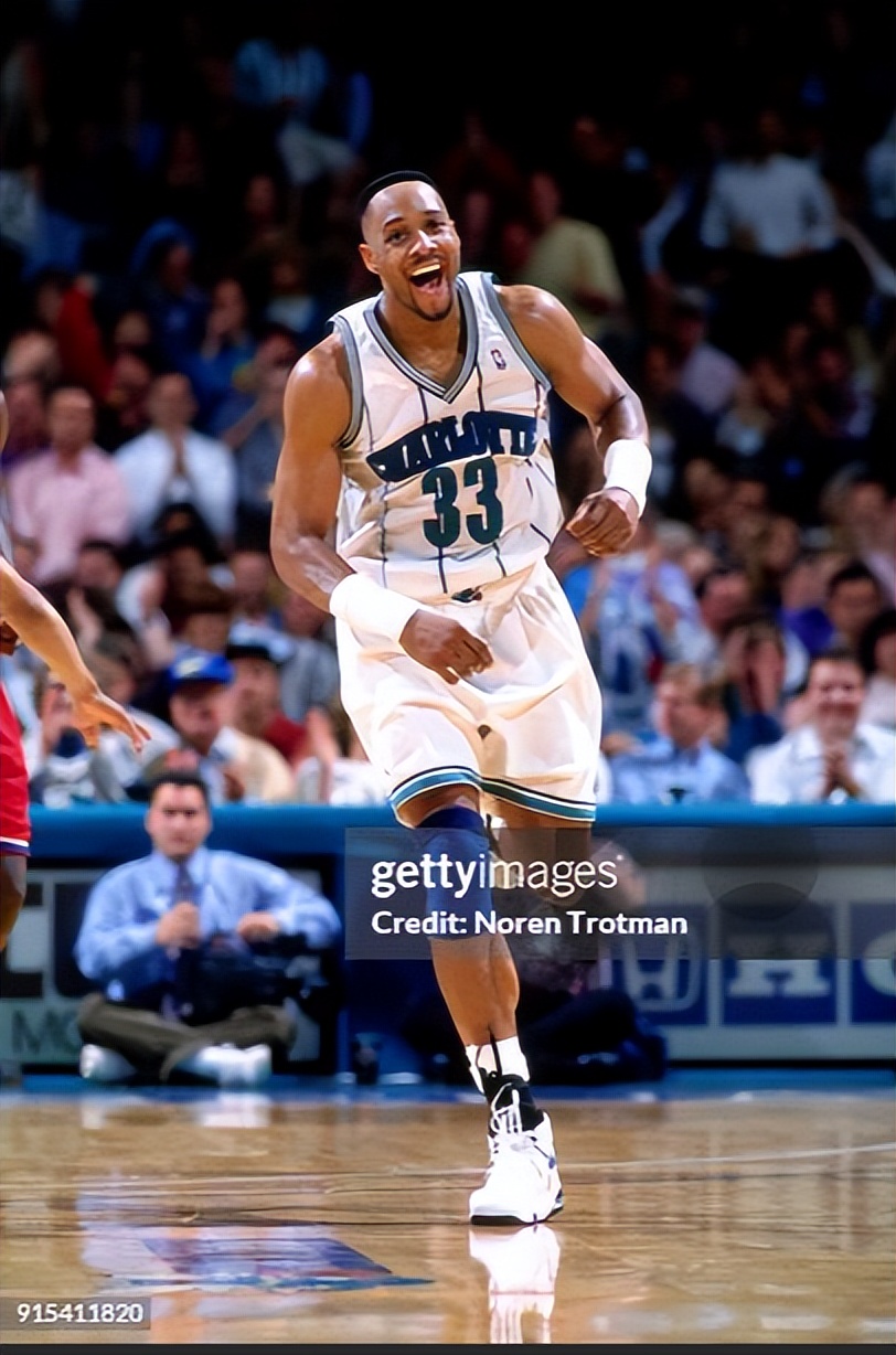 九游官方网站-清晨全明星赛焦点战，夏洛特黄蜂刷新队史纪录，信心回归，球探报告显示潜力(特工17冰雪女王攻略)